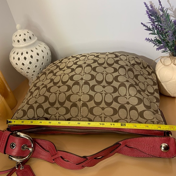 Coach Hobo Khaki Signature Jacquard Print EUC - Picture 7 of 11